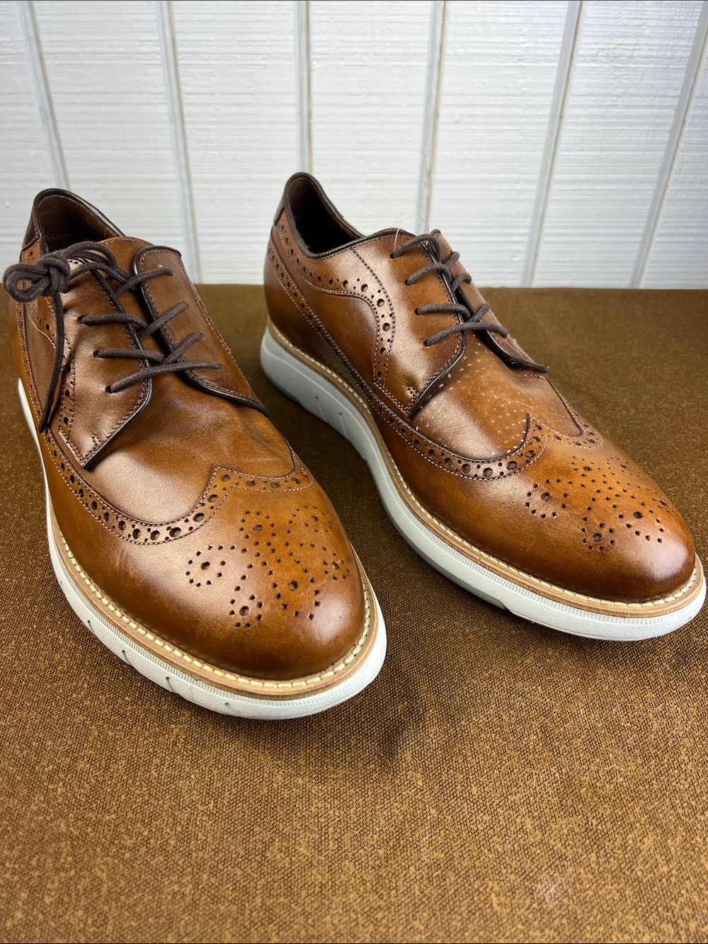 SAMPLE Johnston & Murphy Brown Leather Wingtip Oxfords with White Sole